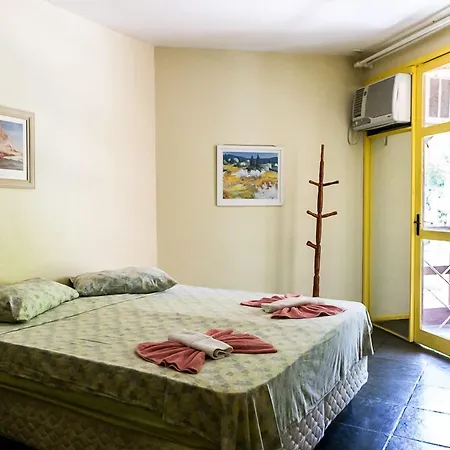 Buzios Beach Internacional Residence Service-2